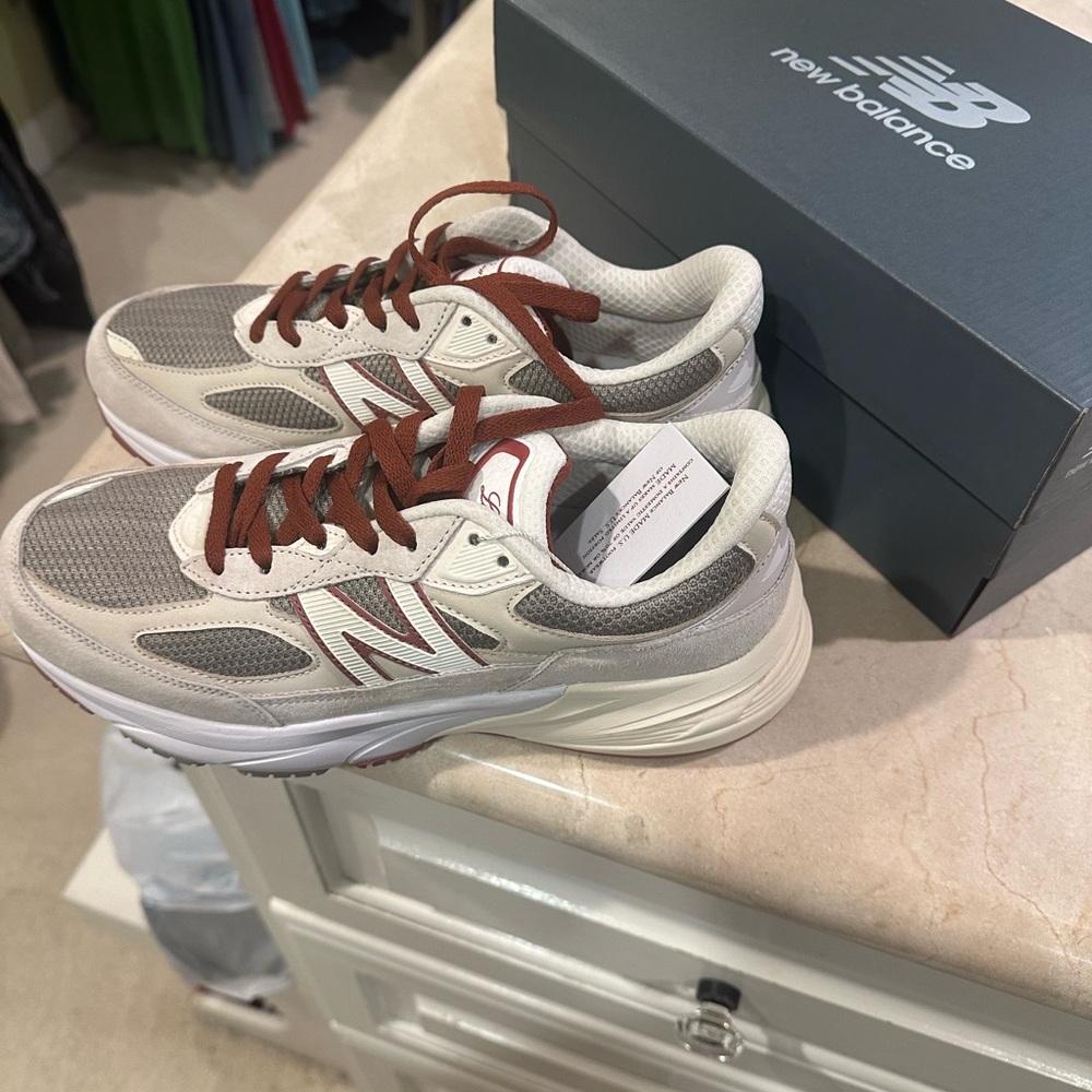New Balance Men's Sneakers